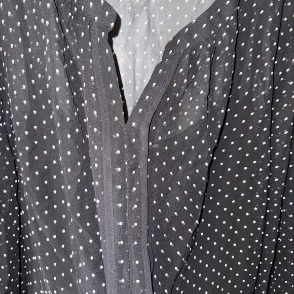Liz Claiborne Black and White Ruffled Blouse - Picture 2 of 7